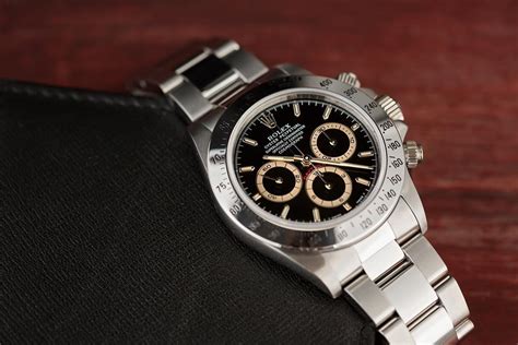 pros and cons of buying a used rolex|are rolex watches worth it.